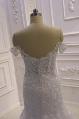 Amazing White 3D Lace applique Off the Shoulder Mermaid Bridal Gowns-showprettydress