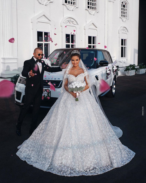 Ball Gown Off-the-shoulder Floor Length Tulle Lace Applique Crochet Flower Wedding Dress-showprettydress