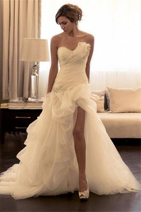 Beading Organza Sweep Train Sweetheart Sleeveless Ball Gown Wedding Dresses-showprettydress