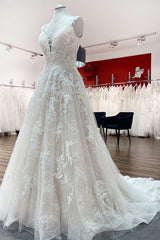 Beautiful Long A-line Tulle Lace V Neck Open Back Wedding Dresses-showprettydress