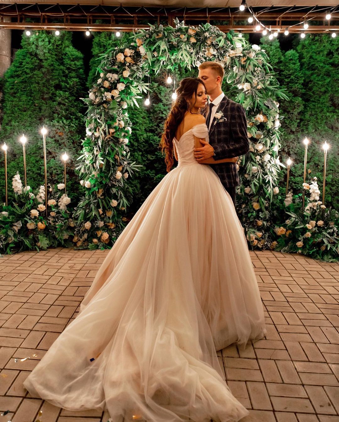 Beautiful Long Princess Tulle Off-the-shoulder A-line Wedding Dress with Chapel Train-showprettydress