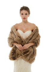 Bency - Winter Faux Fur Wedding Wrap-showprettydress