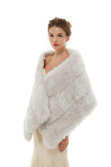 Berey - Winter Faux Fur Wedding Wrap-showprettydress