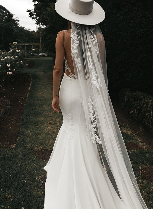 Boho Garden Summer Beach Cowl Neck Sleeveless Court Train Lace Wedding Dresses-Showprettydress