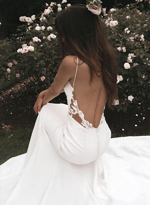 Boho Garden Summer Beach Cowl Neck Sleeveless Court Train Lace Wedding Dresses-Showprettydress