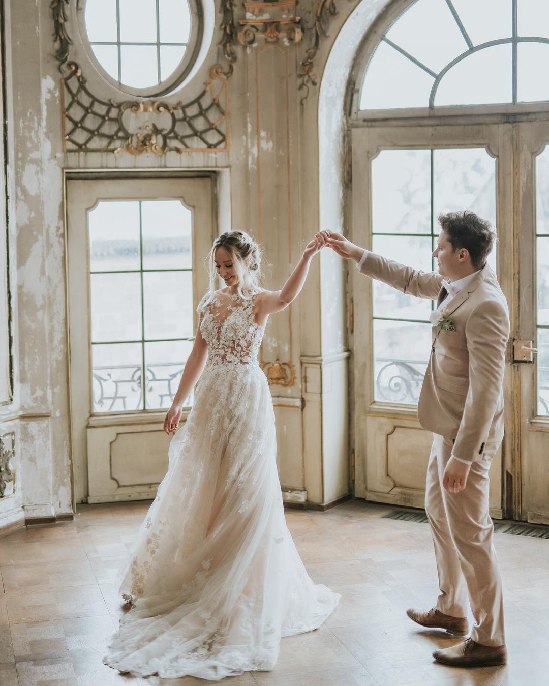 Boho Long A-line Tulle Wedding Dress with Lace Appliques-showprettydress
