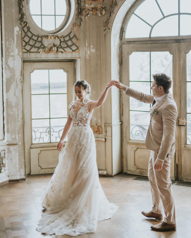 Boho Long A-line Tulle Wedding Dress with Lace Appliques-showprettydress