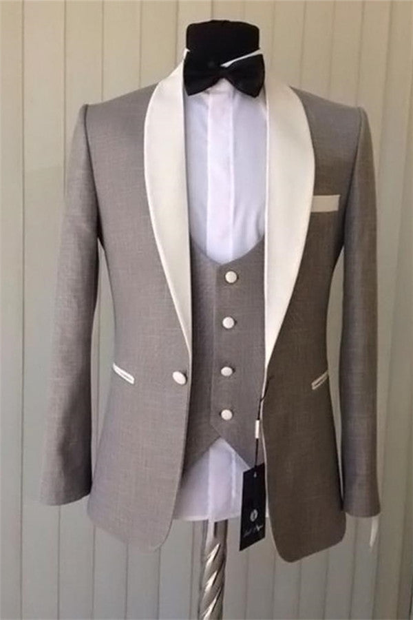 Brown Shawl Lapel Three-pieces Tuxedo Groom Wedding Men Dress Suits with One Button-showprettydress