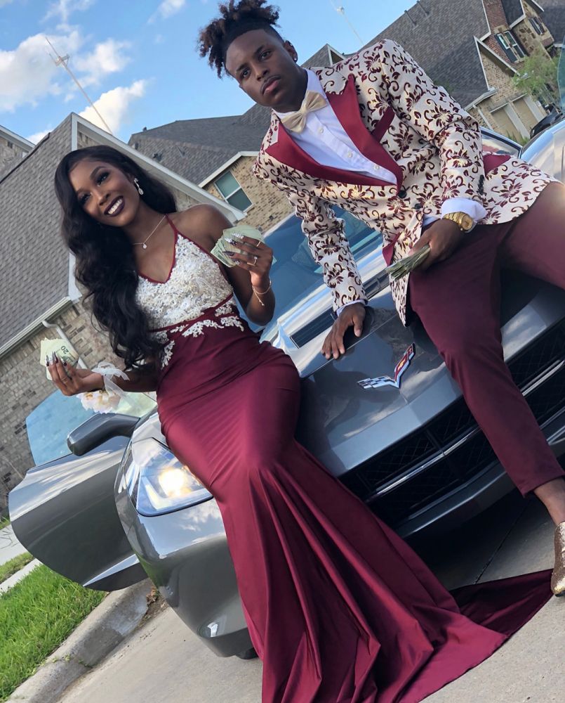 Burgundy Spaghetti Straps Applique Mermaid Sleeveless Prom Dresses-showprettydress