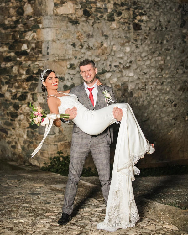 Charming Long Mermaid V-neck Backless Wedding Dress with Lace Appliques-showprettydress