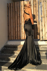 Chic Black V-neck Mermaid Prom Party GownsLong Party Gown-showprettydress