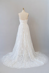 Chic Long A-line Sweetheart Spaghetti Strap Appliques Tulle Wedding Dress-showprettydress
