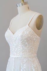 Chic Long A-line Sweetheart Spaghetti Strap Appliques Tulle Wedding Dress-showprettydress