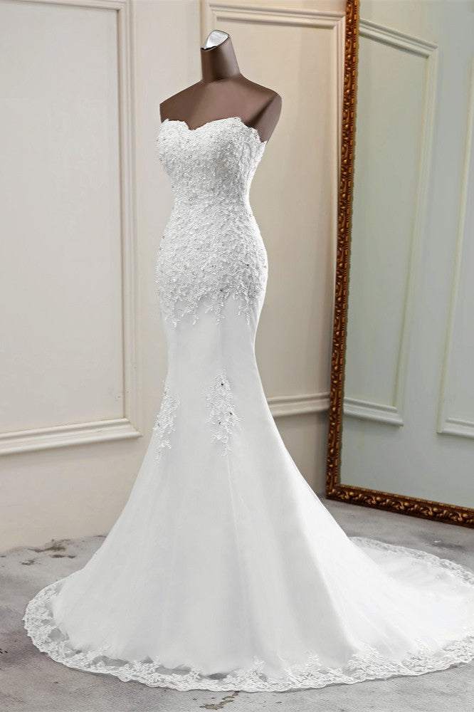 Chic Long Mermaid Strapless Lace Appliques Wedding Dress-showprettydress