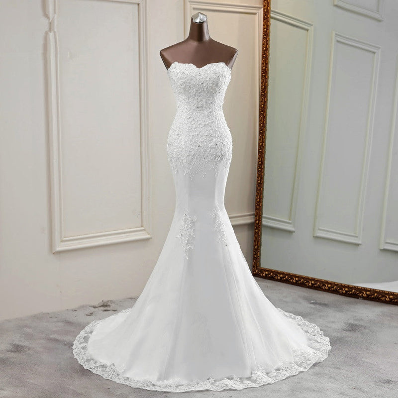 Chic Long Mermaid Strapless Lace Appliques Wedding Dress-showprettydress