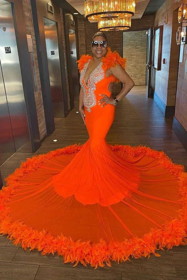 Chic Long Mermaid V-neck Sleeveless Prom Dress With Feather-showprettydress