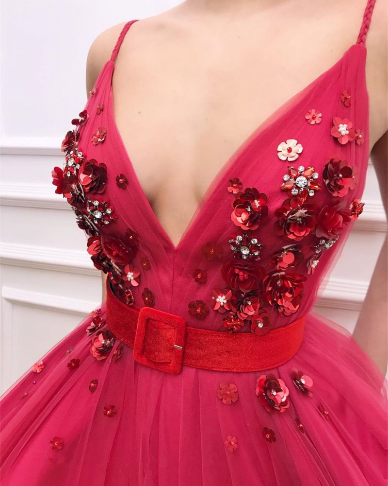 Chic Spaghetti Straps V-neck Burgundy Prom Party Gowns| Tulle Flower Beading Long Prom Party Gowns with Sash-showprettydress