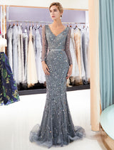 Classic Mother Of The Groom Dresses Grey Long Sleeve Luxury Beading V Neck Sash Formal Gowns With Train-showprettydress