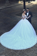 Classic White Lace Ball Gown Wedding Dress Popular Sweep Train Long Sleeves Bridal Gown-showprettydress