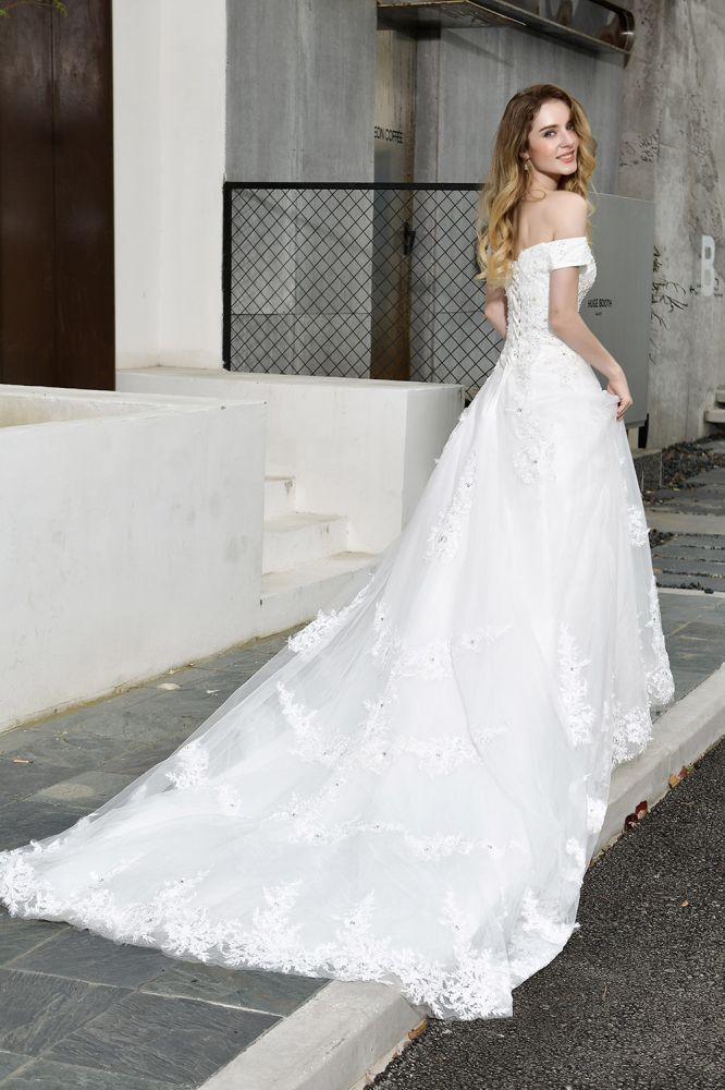 Classic White Lace Off the ShoulderLong Princess Wedding Dress with Beaded Lace Appliques-showprettydress