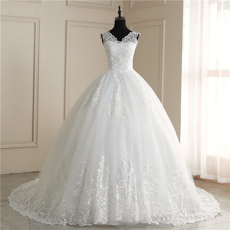 Classic White V neck Sleeveless Ball Gown Lace Wedding Dress-showprettydress