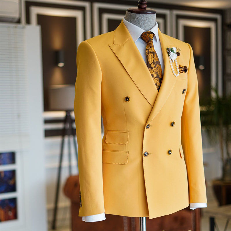 Classy Yellow Peaked Lapel Double Breasted Tailored Prom Suits-showprettydress