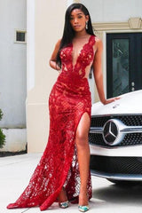 Deep V-Neck Red Prom Party GownsFloral Lace Appliques Split Front Party Dress-showprettydress