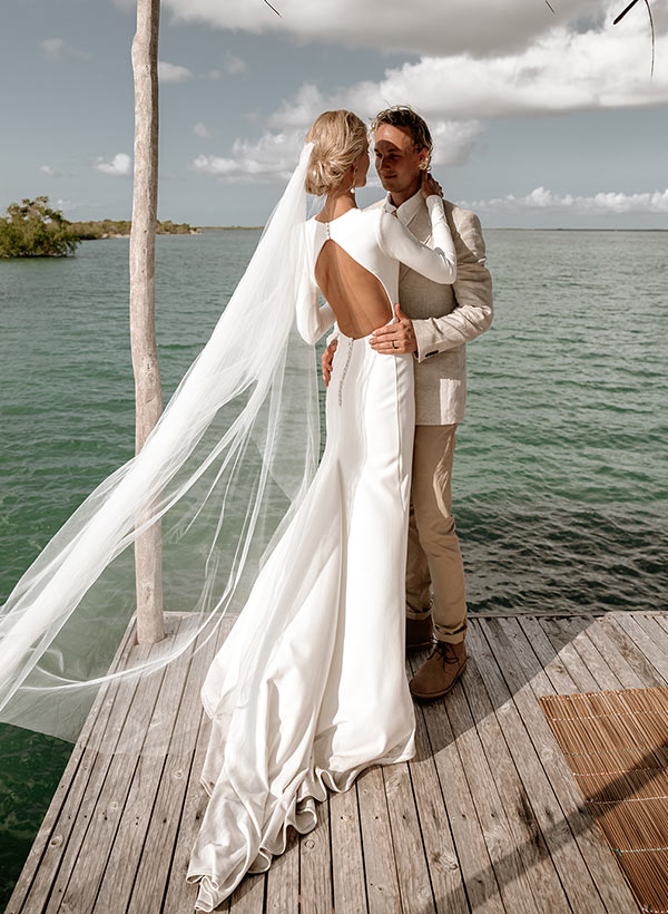 Elastic Satin Long Sleeves Mermaid Fitted Wedding Dress-Showprettydress