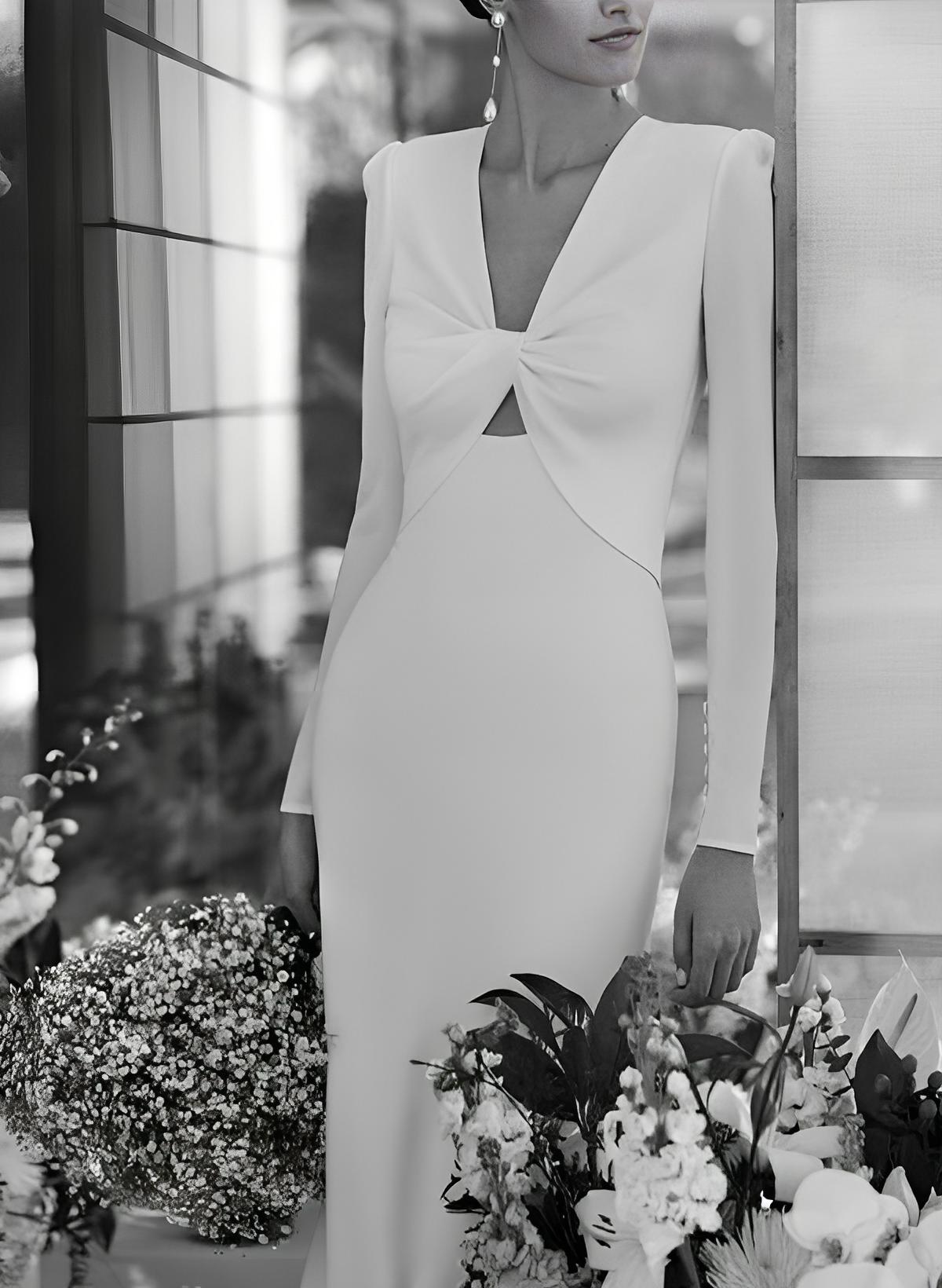 Elastic Satin Mermaid Fitted Wedding Dresses Long Sleeves Court Train-Showprettydress