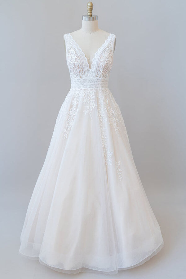 Elegant Long A-line V-neck Appliques Lace Tulle Backless Wedding Dress-showprettydress