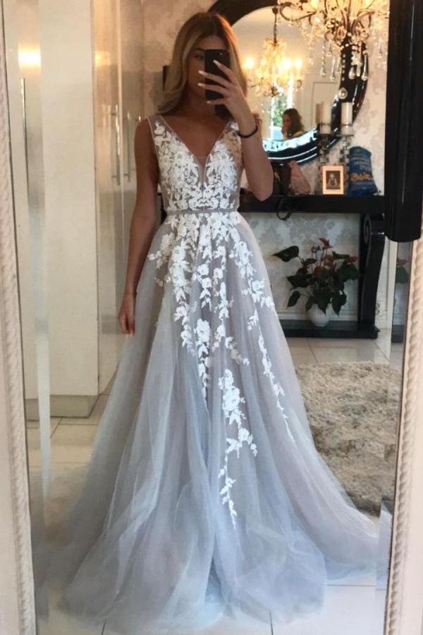 Elegant Long A-line V-Neck Tulle Prom Dress With Lace Appliques-showprettydress