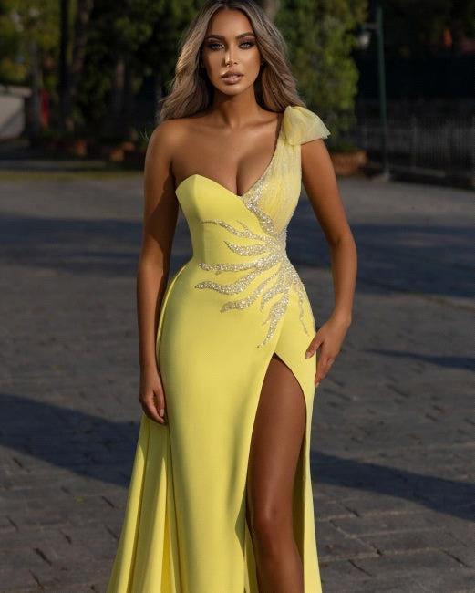 Elegant One-shoulder Yellow High split Sleevless Mermaid Prom Dress-showprettydress