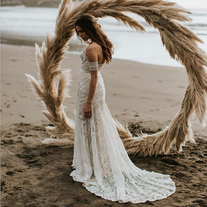 Elegnat Ivory Strapless Mermaid Lace Beach Wedding Dress Online with Lace Bracelet-showprettydress