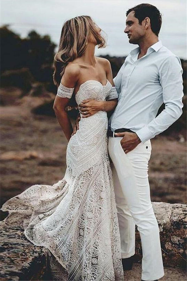 Elegnat Ivory Strapless Mermaid Lace Beach Wedding Dress Online with Lace Bracelet-showprettydress