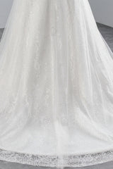 Glamorous Long Mermaid Tulle Appliques Lace Wedding Dress-showprettydress