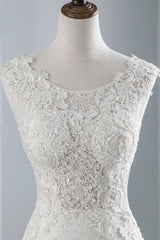 Glamorous Long Mermaid Tulle Appliques Lace Wedding Dress-showprettydress