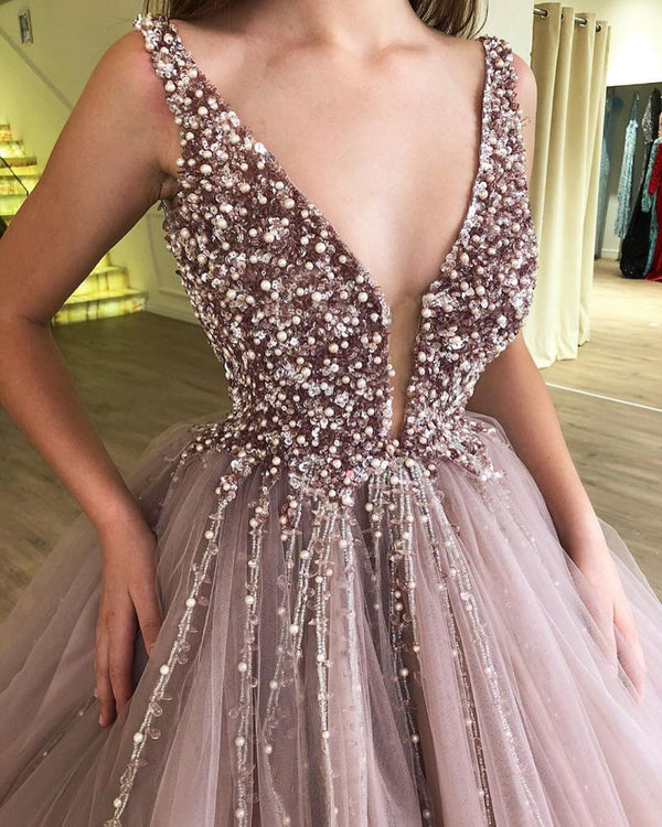 Gorgeous Ball Gown Tulle Beading Straps Sleeveless Prom Party Gowns-showprettydress