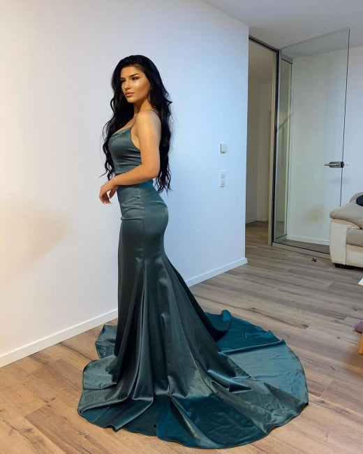 Gorgeous Dark Green V-neck Prom Dresses Long Mermaid-showprettydress