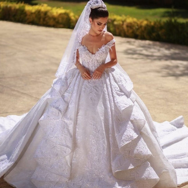 Gorgeous Long Ball Gown Off-the-shoulder Lace Wedding Dress-showprettydress