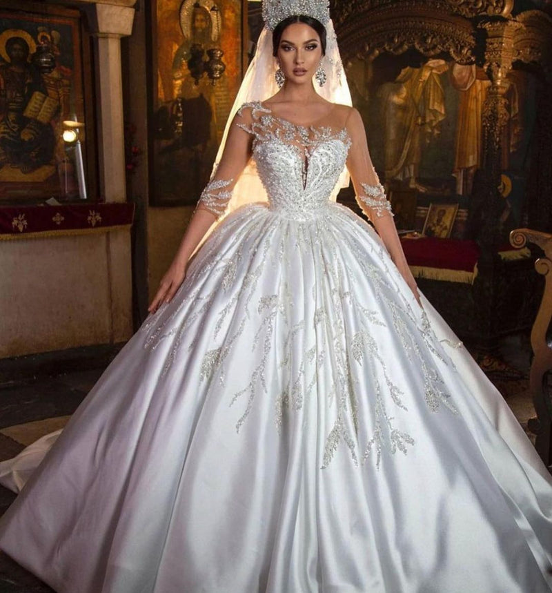 Gorgeous Long Princess Sweetheart Satin Wedding Dress with Sleeves