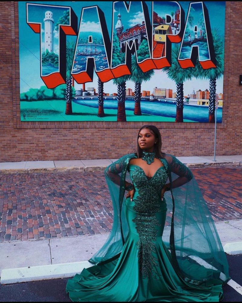 Gorgeous Mermaid Evening Gowns Long Sleeves Appliques Floor Length Cape-showprettydress