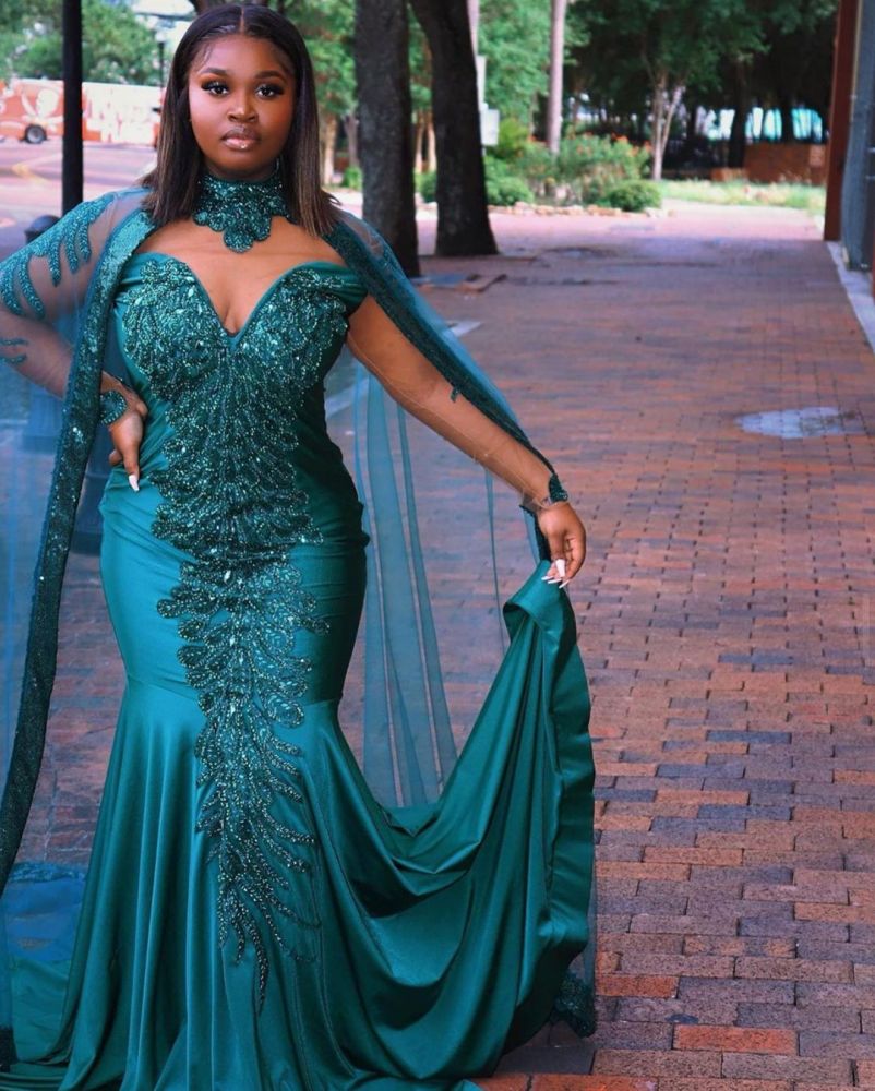 Gorgeous Mermaid Evening Gowns Long Sleeves Appliques Floor Length Cape-showprettydress