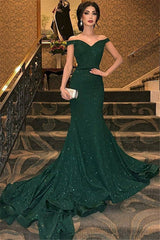 Gorgeous One-shoulder Applique Prom Dresses Long Sleevess Side Slit Chic Evening Dresses with Belt-showprettydress