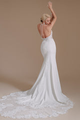 Halter Lace Applique Mermaid Wedding Dress | Showprettydress Design-showprettydress