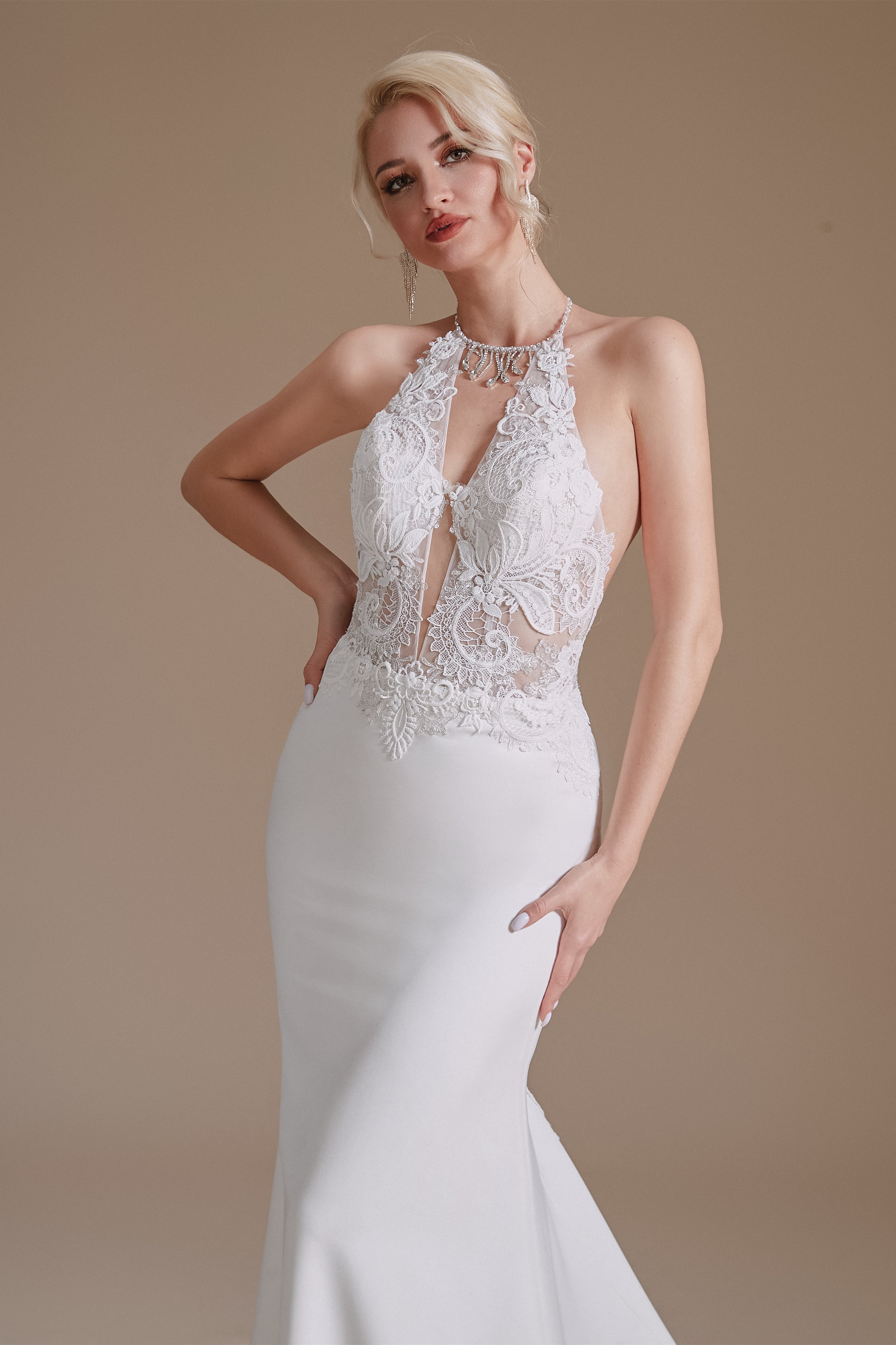 Halter Lace Applique Mermaid Wedding Dress | Showprettydress Design-showprettydress