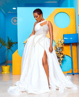 High Fashion One shoulder Keyhole Ball Gown Lace Wedding Dress-showprettydress