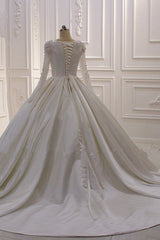 Ivory Long Sleevess Jewel Ruffless Flowers Bedaings Wedding dress-showprettydress