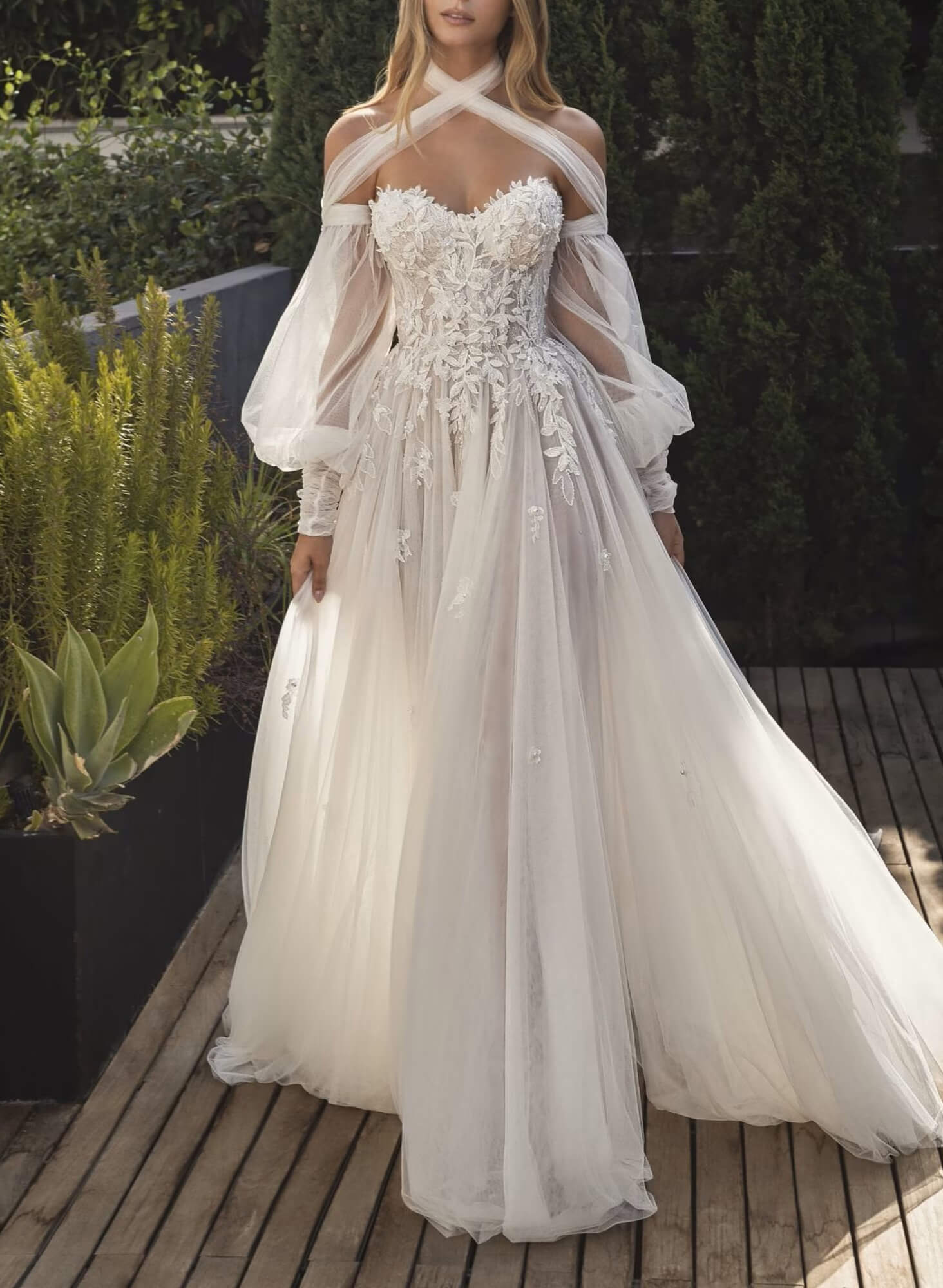 Lace Elegant Sweetheart Wedding Dresses Long Sleeves-Showprettydress