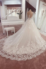 Long A-Line Appliques Lace Sweetheart Tulle Wedding Dress-showprettydress
