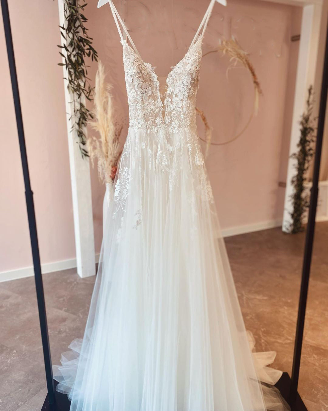 Long A-line Deep V-neck Tulle Spaghetti Straps Lace Backless Wedding Dress-showprettydress